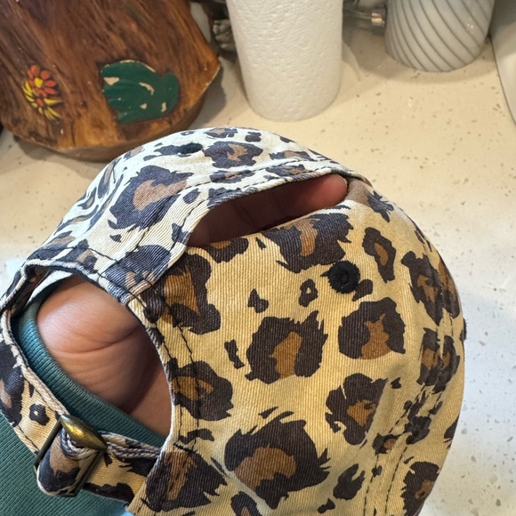 Leopard Print Babe Cap - Picture 3 of 4